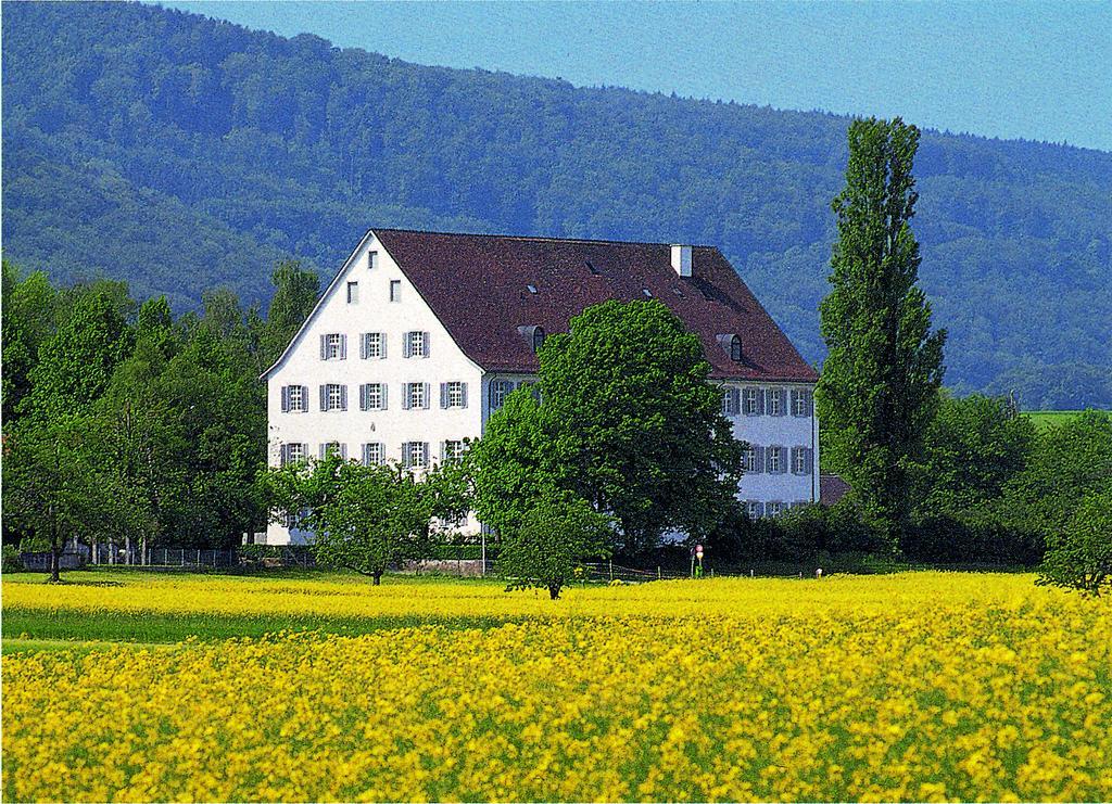 Klosterhotel Kreuz Mariastein Zewnętrze zdjęcie